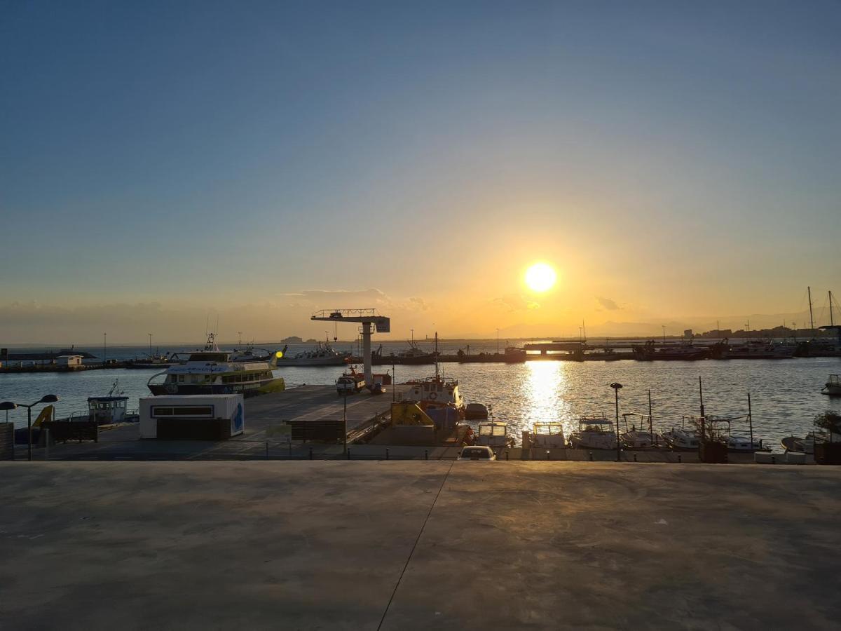 Acogedor apartamento vistas al mar Roses Exterior foto