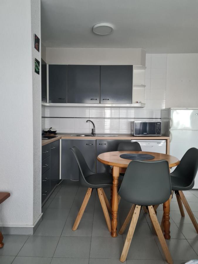 Acogedor apartamento vistas al mar Roses Exterior foto